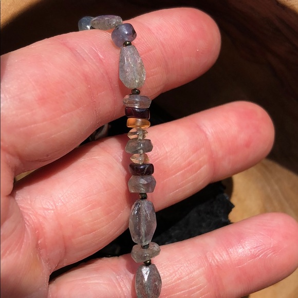 Dainty Semi-Precious Stone Bracelet - Picture 3 of 7